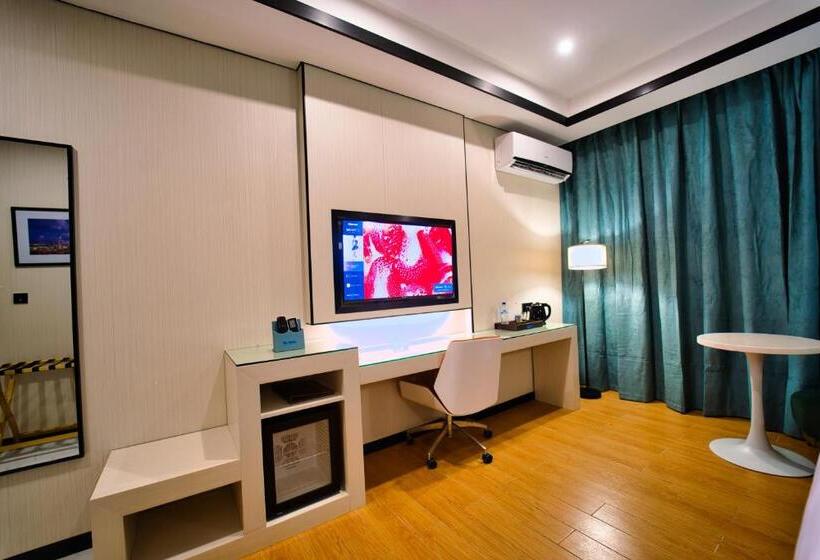 سوییت, Blu Atlantic Hotel And Waterparks