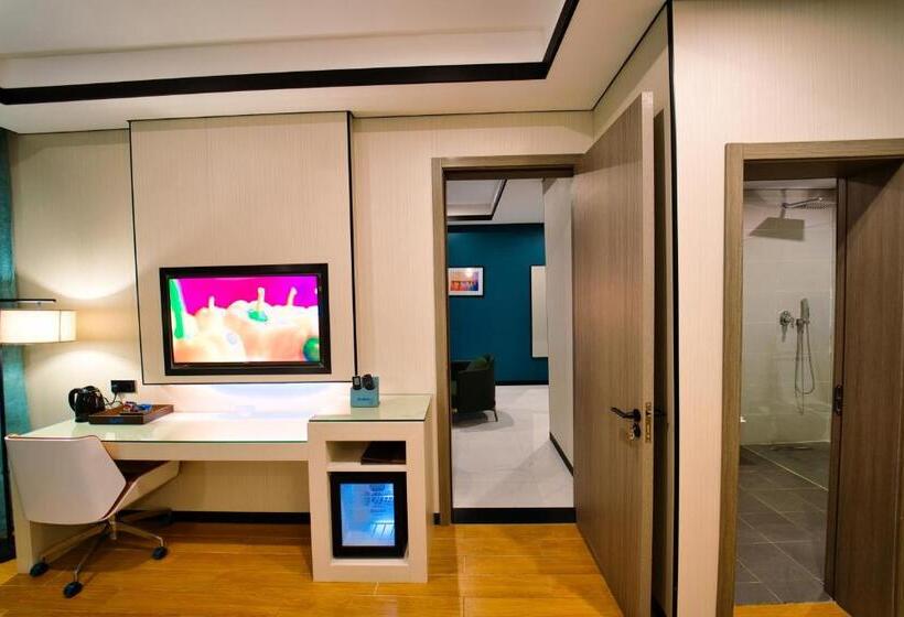 سوییت اجرایی, Blu Atlantic Hotel And Waterparks