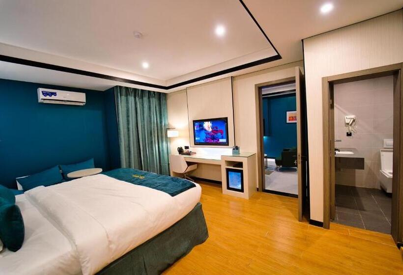 سوییت اجرایی, Blu Atlantic Hotel And Waterparks