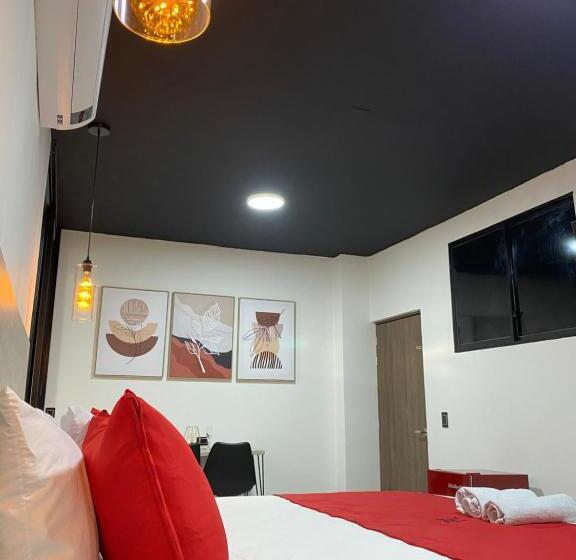 جناح ديلوكس, Calle Real Inn