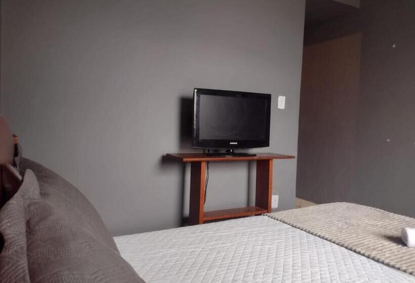 스위트, Pousada Jardins Campista