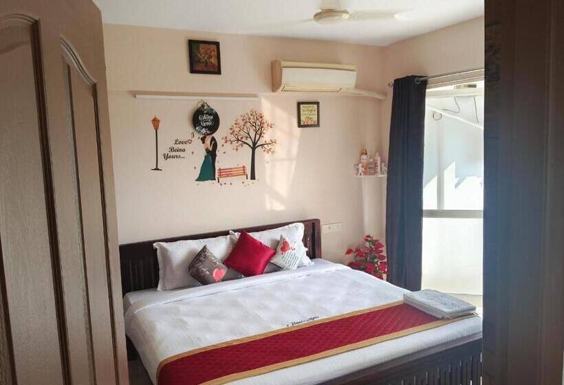 اتاق لوکس خانوادگی, Sancta Maria Airport