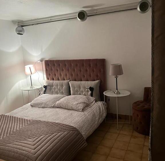 غرفة قياسية مطلّة علي الحديقة, Appartement Privatif De 60 M2 Dans Belle Maison Proche De Disney Et Paris