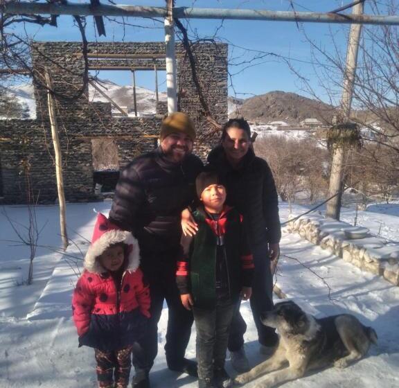 Háromágyas Standard Szoba, Damirbek Davronov Guest House