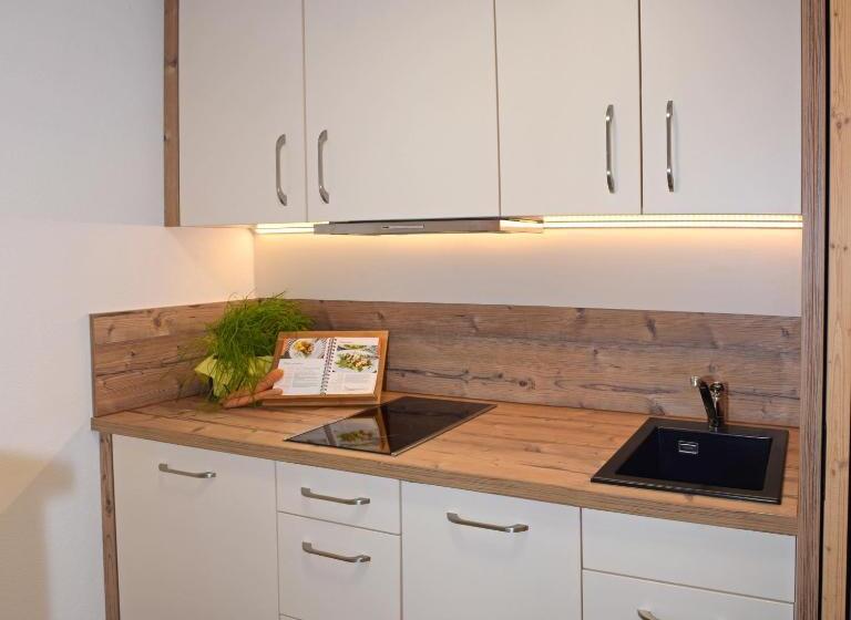 Номер Стандарт Вид на Сад, Gmeinder S Landhaus