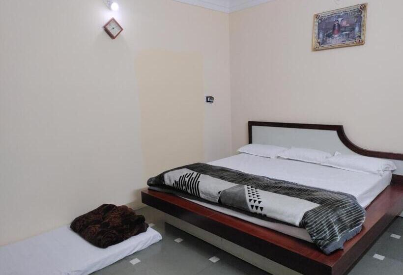 Deluxe-huone, Ramashray Guest House