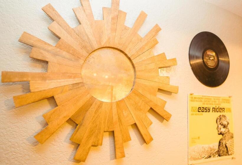 חדר דלוקס, Windsor Retreat Private Basement Suite