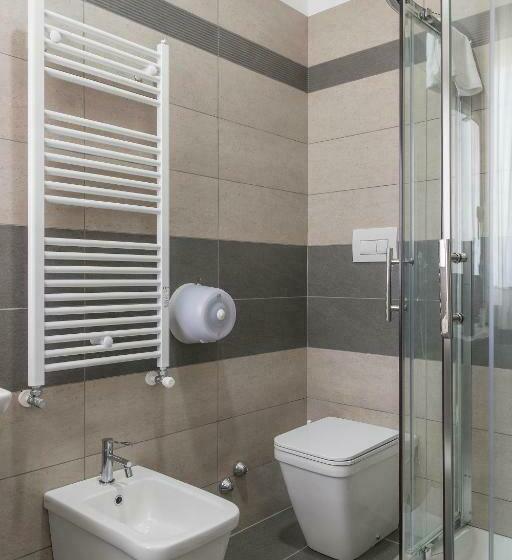 غرفة ديلوكس, America