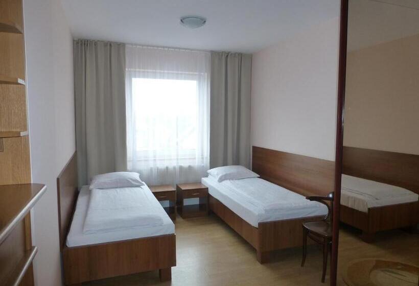 آپارتمان 2 خوابه, Cesarski   Kaiserhof