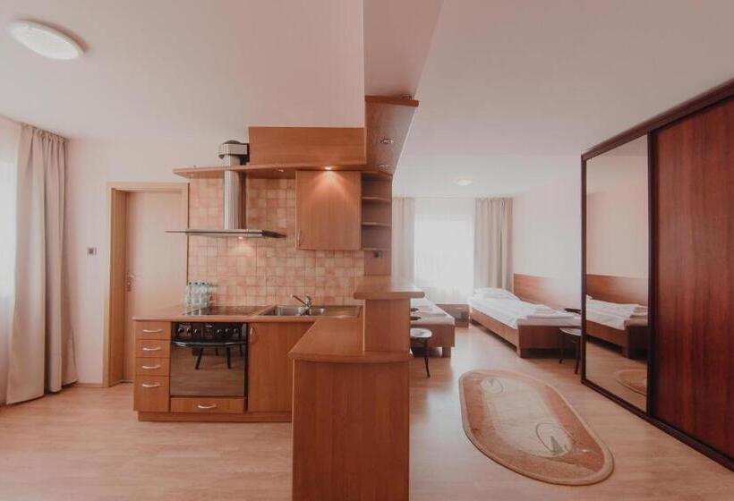 Апартаменты 2 Спальни, Cesarski   Kaiserhof