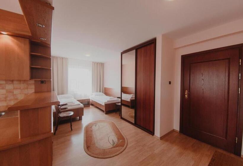 آپارتمان 2 خوابه, Cesarski   Kaiserhof