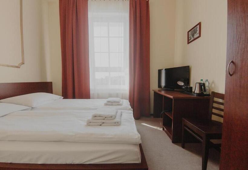 اتاق استاندارد, Cesarski   Kaiserhof