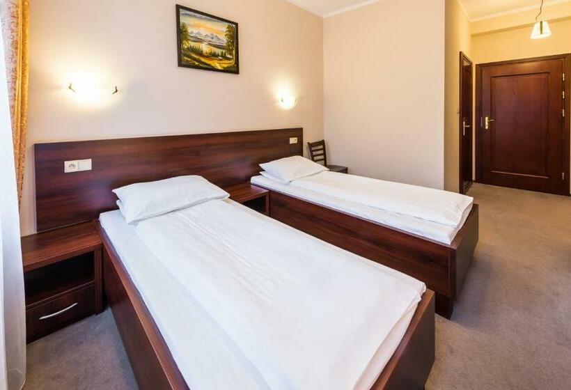 اتاق استاندارد, Cesarski   Kaiserhof