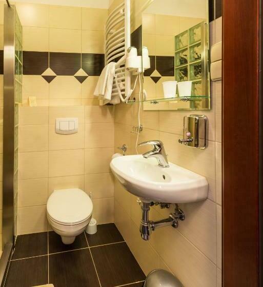 اتاق استاندارد یک نفره, Cesarski   Kaiserhof