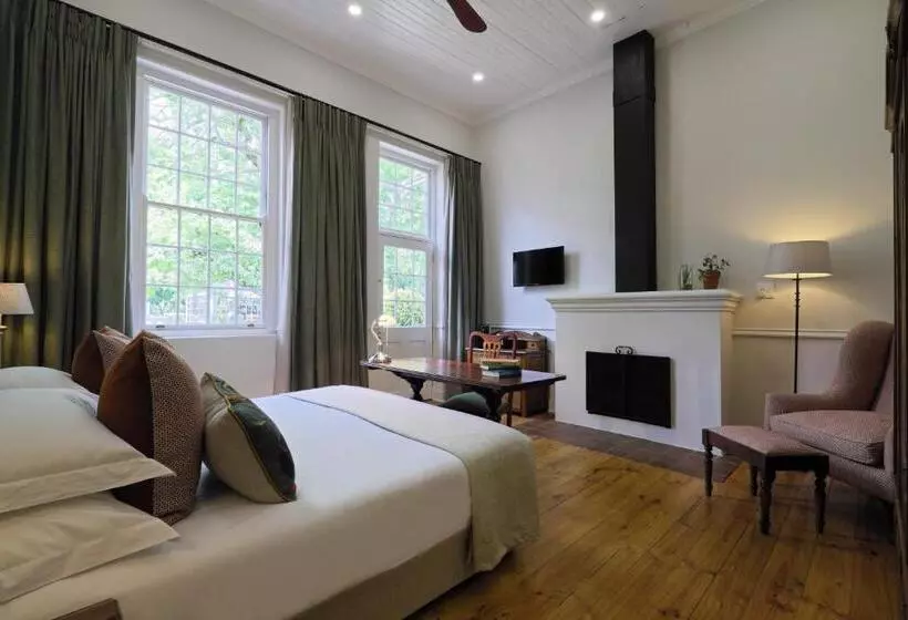 スーペリアースイート, Chapter House Boutique Hotel By The Living Journey Collection