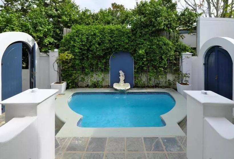 キングサイズベッドのスーペリアルーム, Chapter House Boutique Hotel By The Living Journey Collection