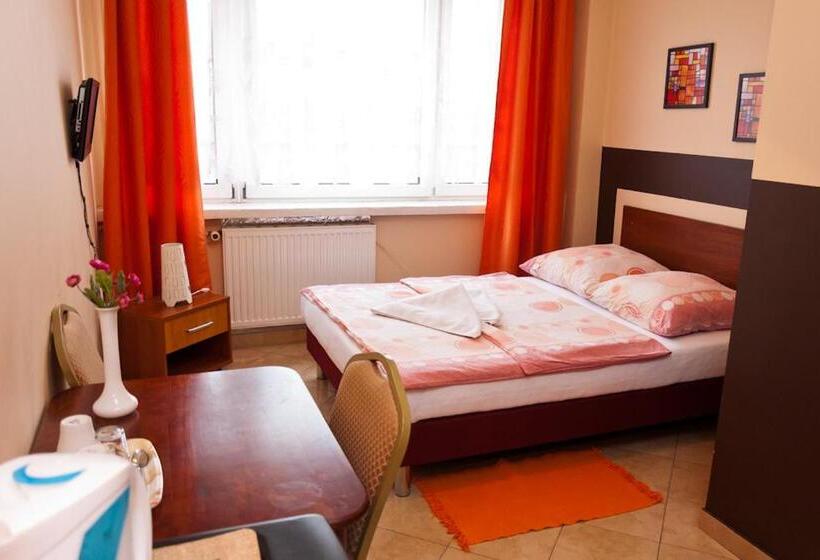 اتاق استاندارد یک نفره, Elda 2