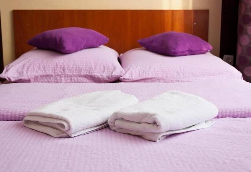 اتاق استاندارد یک نفره, Elda 2