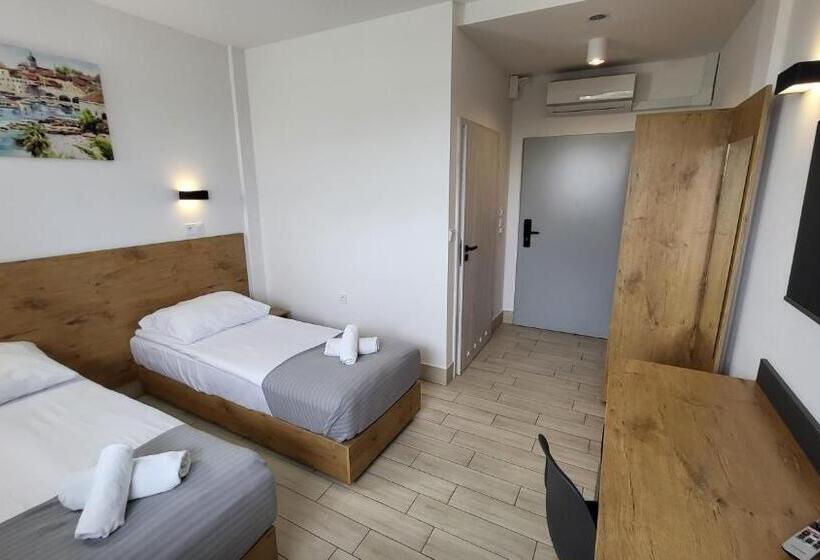 Номер Deluxe, Konopielka