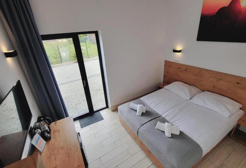 Номер Deluxe, Konopielka