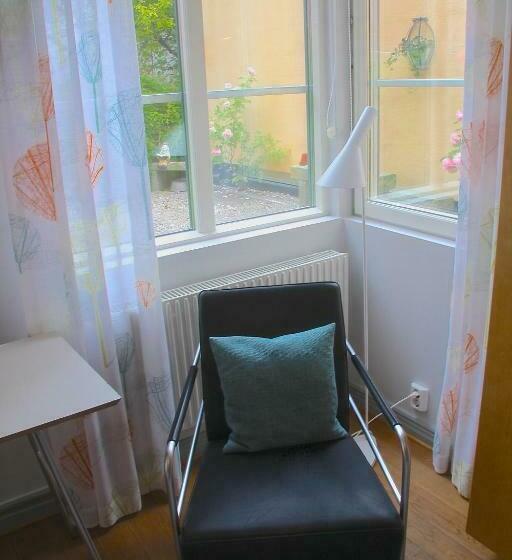 스탠다드 싱글 룸, L Oskar