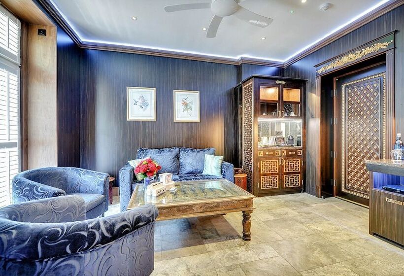 اتاق لوکس, Mala Anglia Deluxe Rooms & Spa