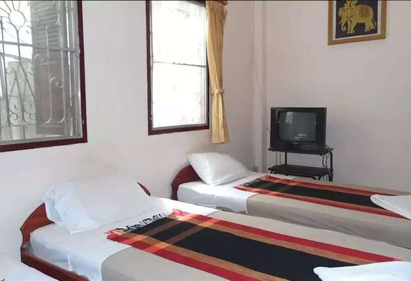 스탠다드 트리플 룸, Mao Phashok Guesthouse