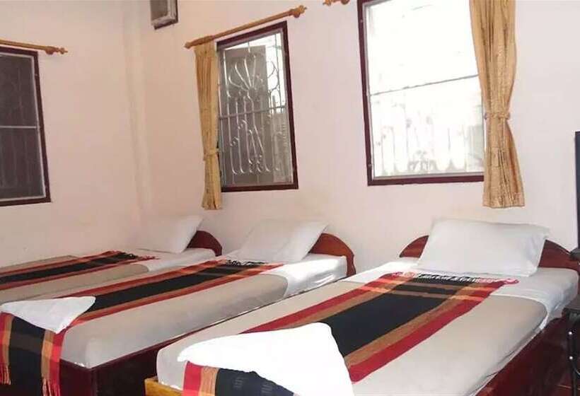 غرفة قياسية ثلاثية, Mao Phashok Guesthouse