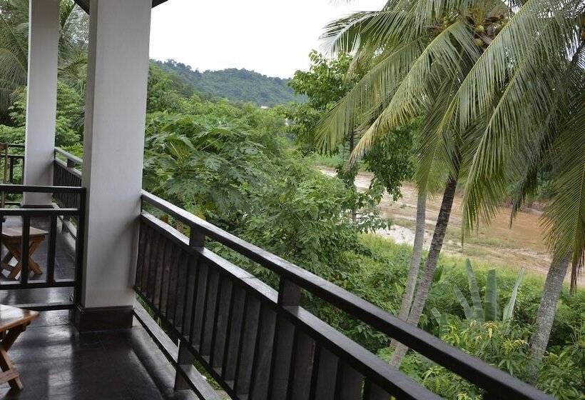 수피리어 룸 강 전망, Mao Phashok Guesthouse