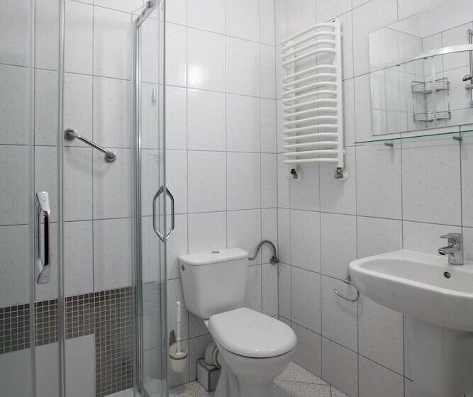 Номер Стандарт, Nat Kołobrzeg