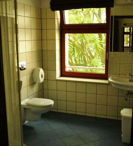 标准间, Przy Baszcie