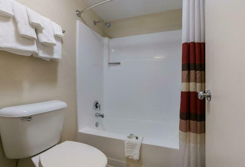 Номер Deluxe, Red Roof Inn Hershey