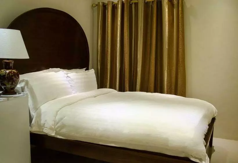 Deluxe Zimmer, Ritz