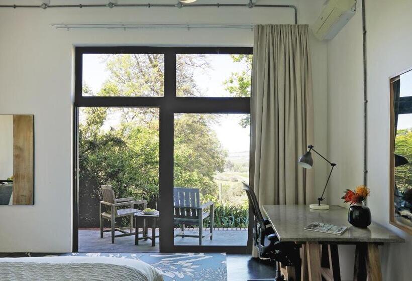 منزل غرفة نوم واحدة, Sugarbird Manor