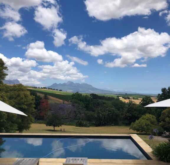 غرفة سوبيريور, Sugarbird Manor