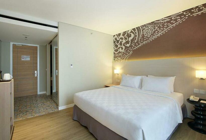 豪华房间, Swissbelinn Saripetojo Solo