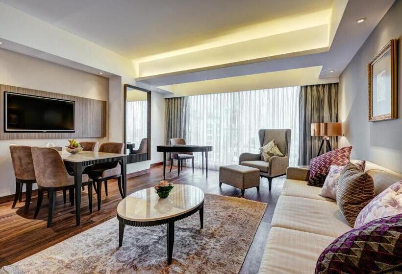 سوئیت پریمیوم, The Way Dhaka