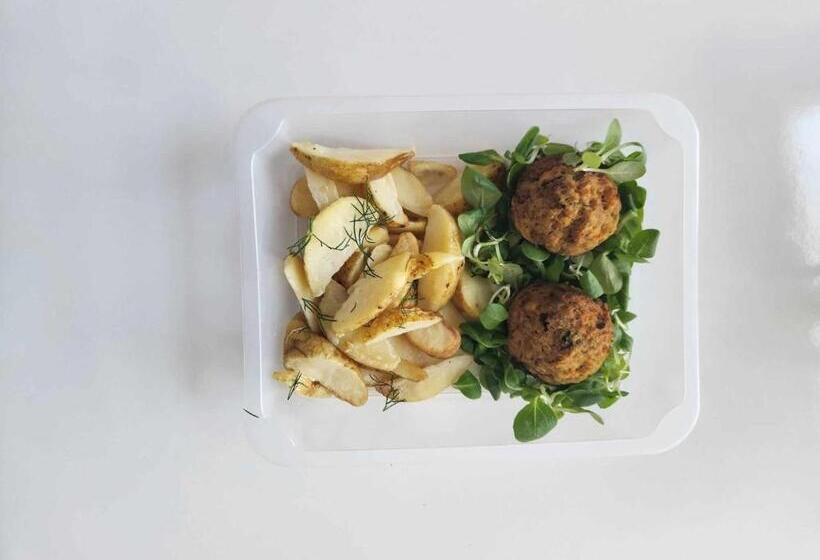 اتاق استاندارد سه نفره, Vigo