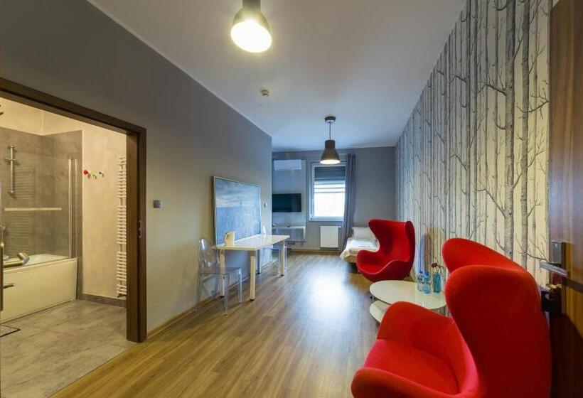 اتاق لوکس, Vigo