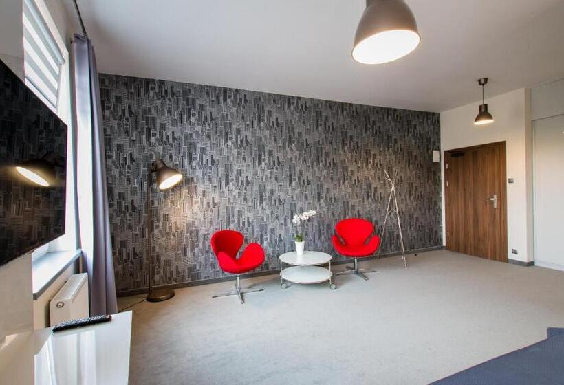 اتاق لوکس, Vigo