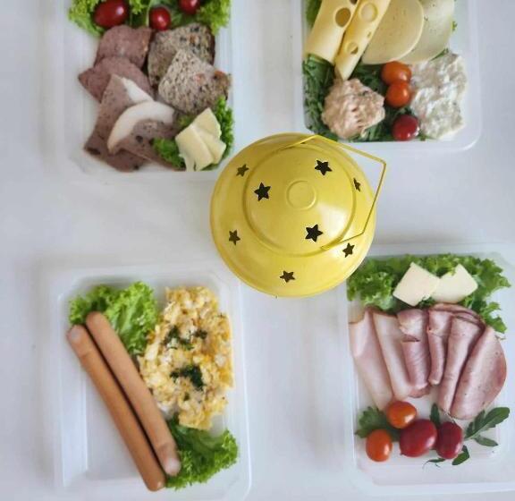 اتاق استاندارد سه نفره, Vigo