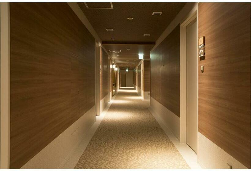 غرفة قياسية ثلاثية, Wakkanai Grand