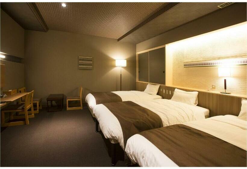 غرفة قياسية ثلاثية, Wakkanai Grand