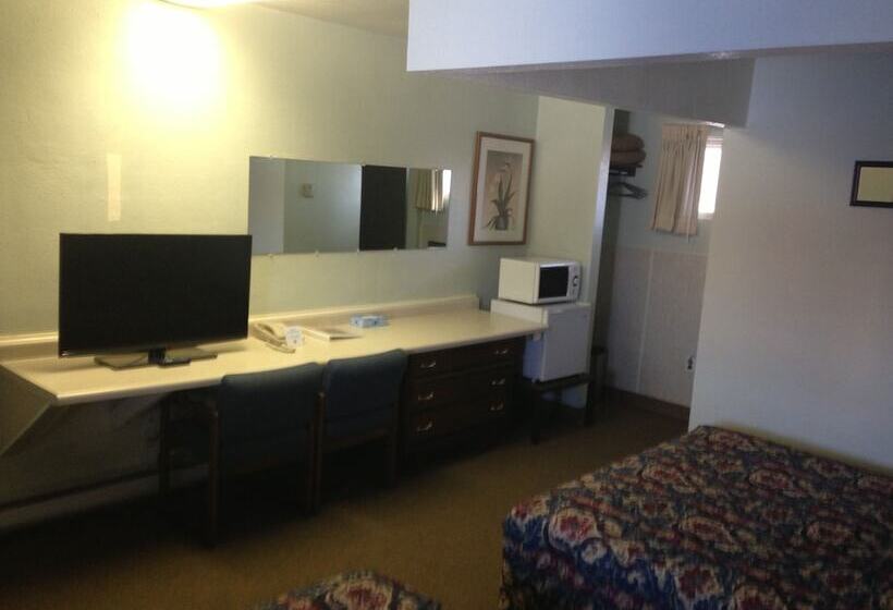 Chambre Standard 2 Lits Doubles, Jamestown Motel