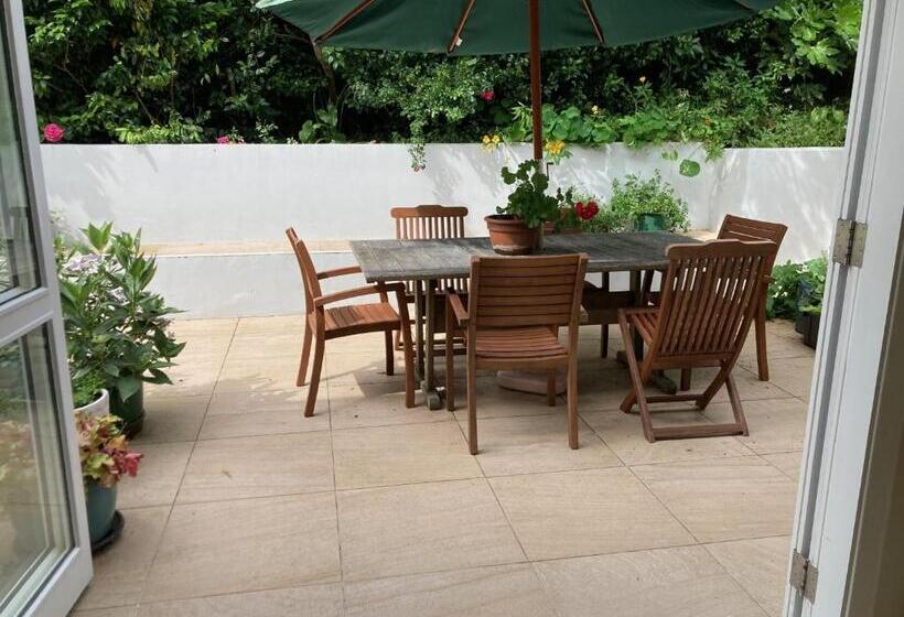 סוויטה משפחתית, Khandallah Harbour View Bnb