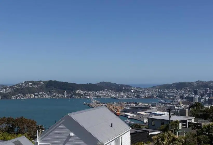 スイート（家族用）, Khandallah Harbour View Bnb