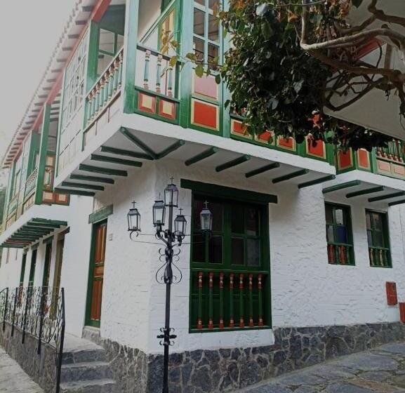 Апартаменты Дюплекс 1 Спальня, La Puerta