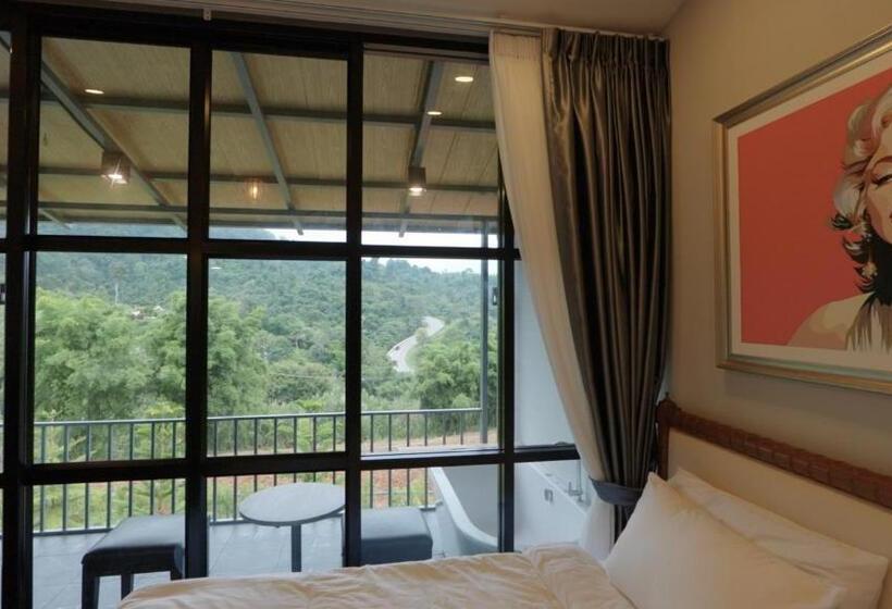 Tenda Padrão, ภูกระทิง เขาค้อ By Gustavia