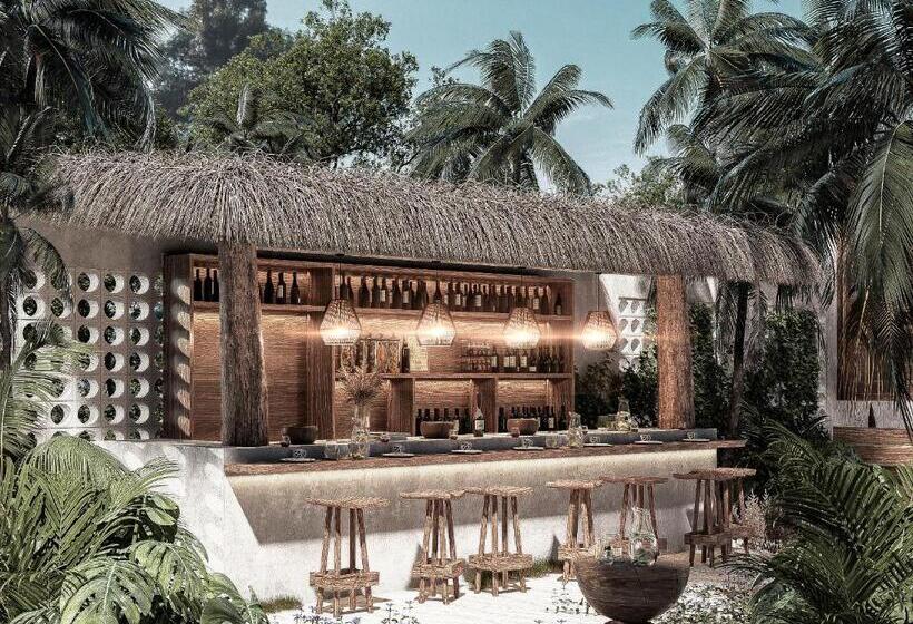 스위트 킹사이즈 침대, Be Zanzibar Boutique