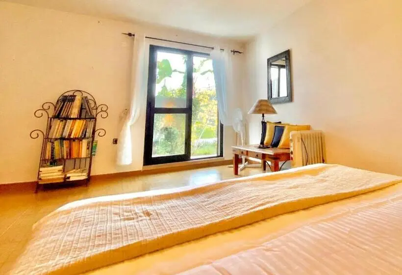 プールビュースイート, Casa Calidris Bed, Wine & Breakfast